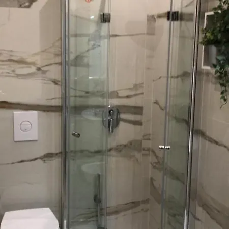 Calefati House Possibilita Self Check In Dopo Le 22 巴里