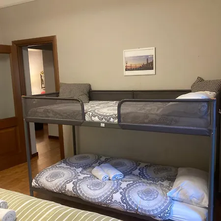 Calefati House Possibilita Self Check In Dopo Le 22 巴里
