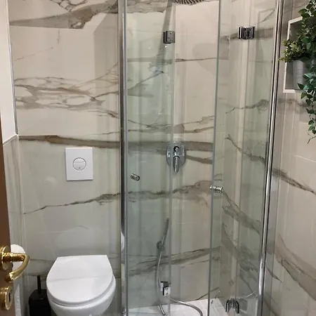 Апартаменты Calefati House Possibilita Self Check In Dopo Le 22 *